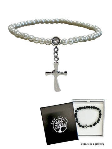 Pearl Bracelet With Cross